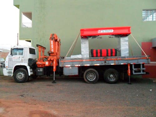 TRANSPORTE DE MÁQUINAS E EQUIPAMENTOS